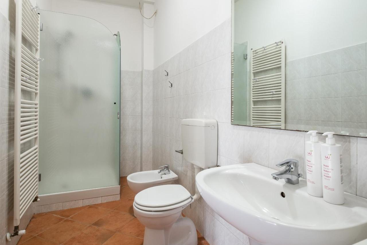 Giorgi Homes - Easy Apartment By Wonderful Italy Болонья Экстерьер фото