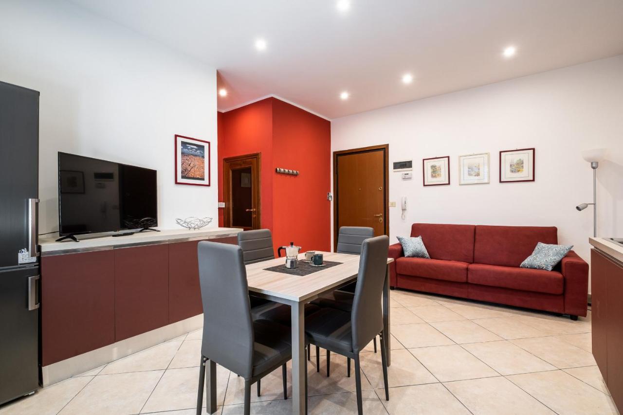 Giorgi Homes - Easy Apartment By Wonderful Italy Болонья Экстерьер фото